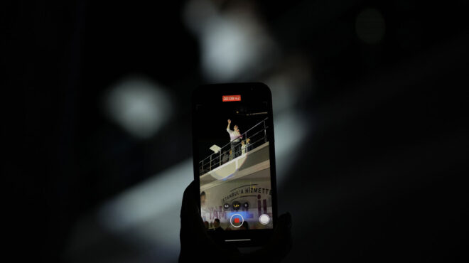 τουρκία-συνελήφθη-δήμαρχος-της-αντιπ-562969378