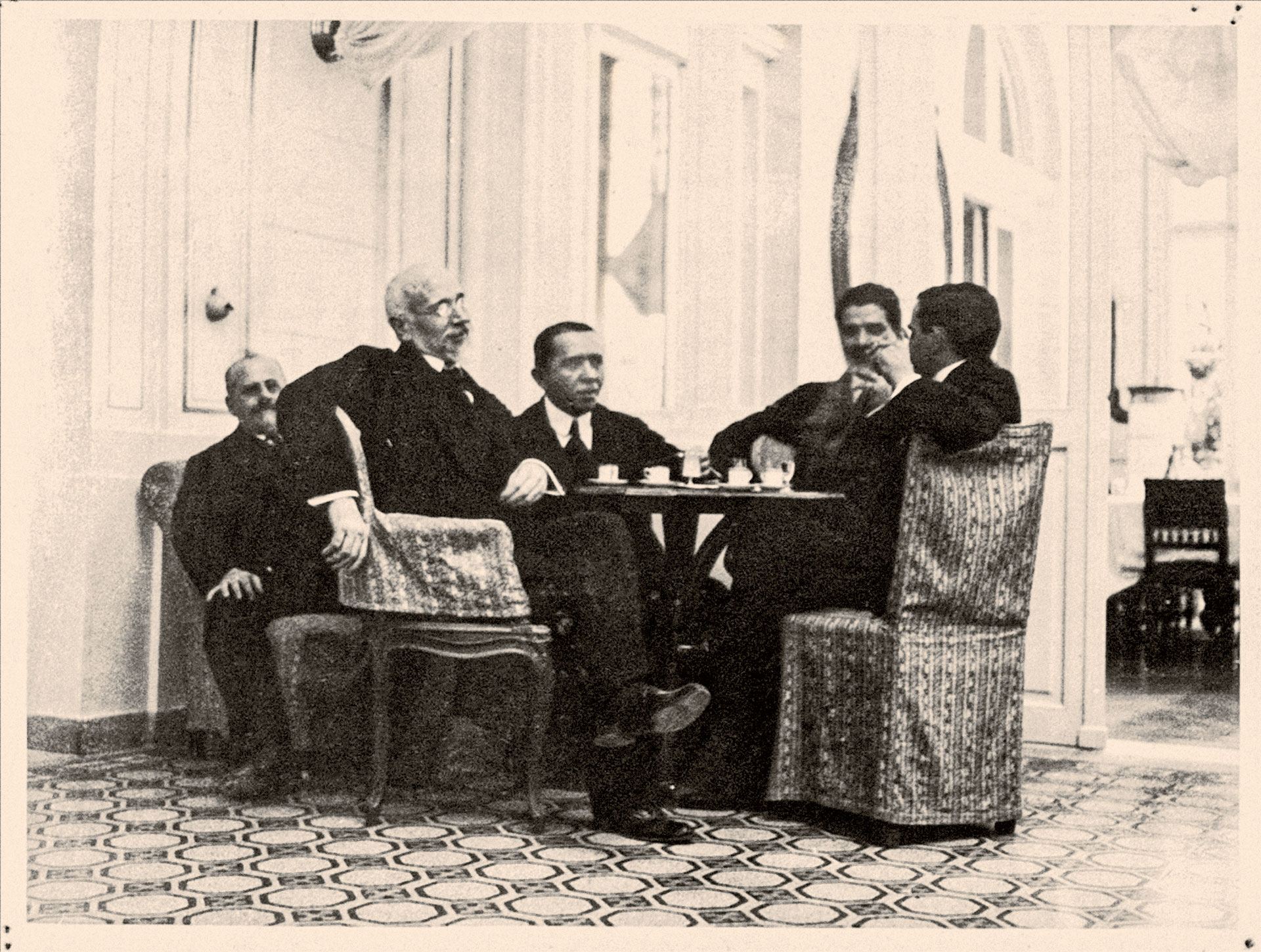 «Μεγάλη Βρεταννία»: Η ιστορία μέσα στην ιστορία-3