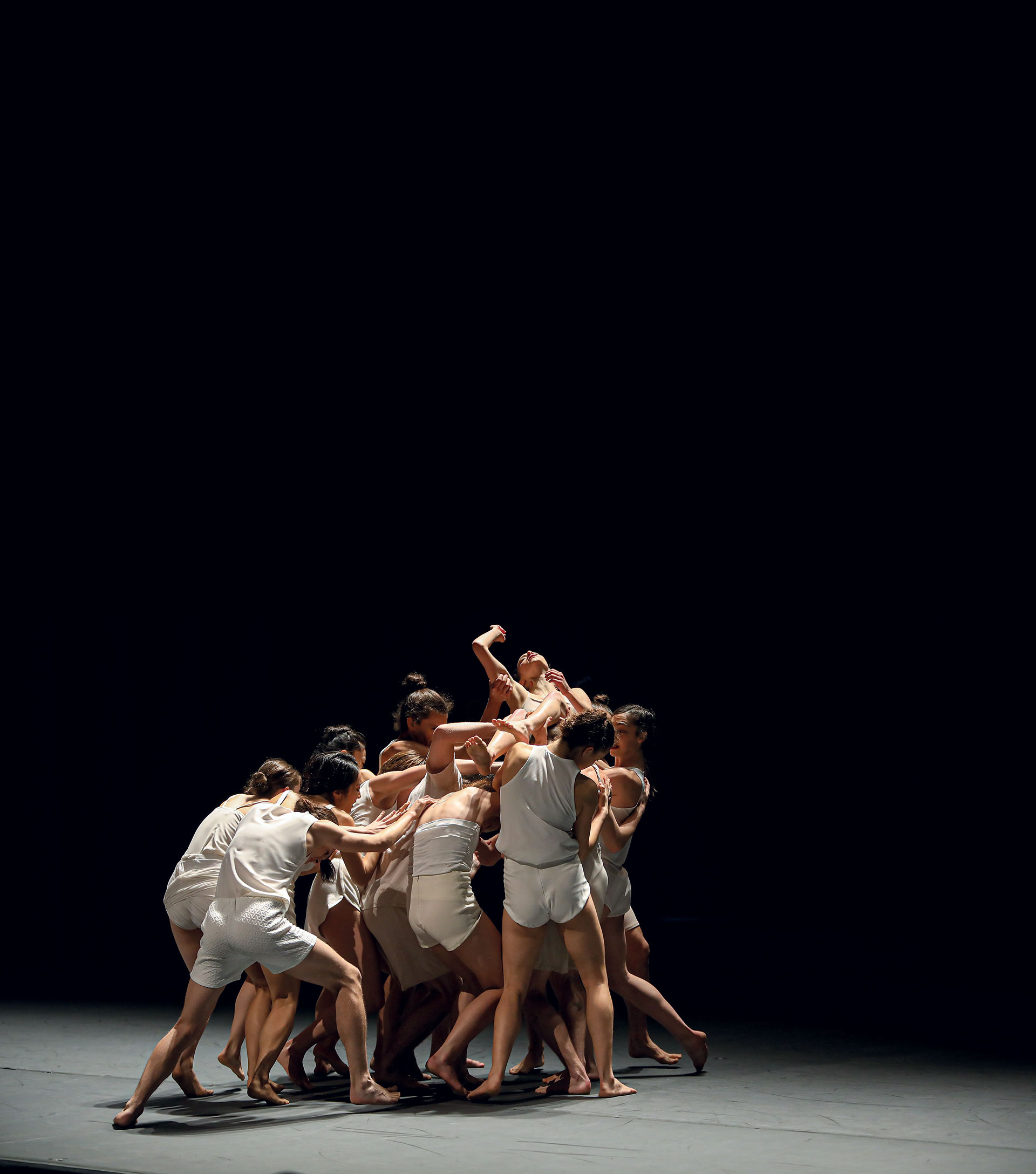 Οχάντ Ναχαρίν: «Ο καθρέφτης στον χορό είναι εμπόδιο»-5