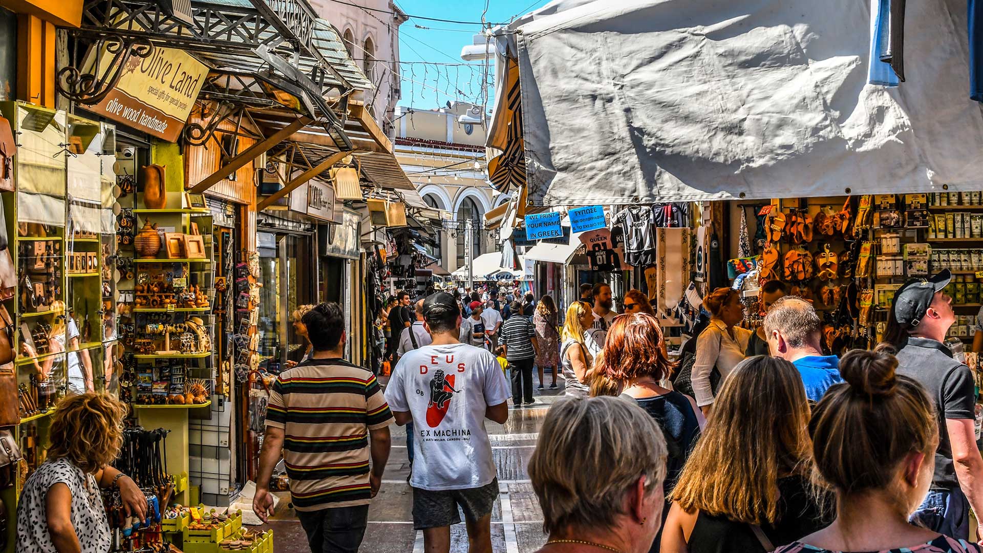 «Η Πλάκα έγινε ένα απέραντο ξενοδοχείο» – Κόντρα Χ. Δούκα με ξενοδόχους-2