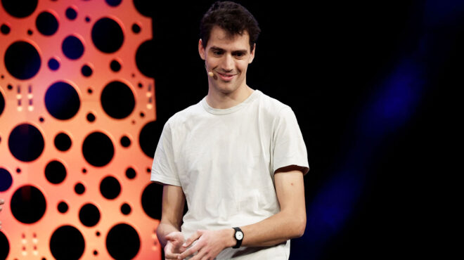 supercomputer-αξίας-100-δισ-δολ-σχεδιάζουν-microsoft-και-openai-562980679