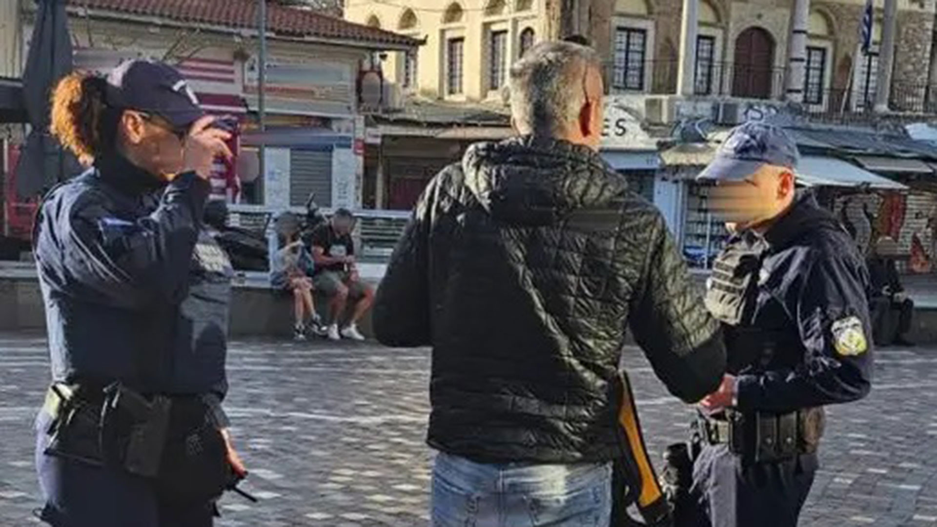 Επιχείρηση της ΕΛ.ΑΣ. στο κέντρο της Αθήνας – 57 συλλήψεις-3