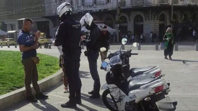 επιχείρηση-της-ελ-ασ-στο-κέντρο-της-αθή-562959550