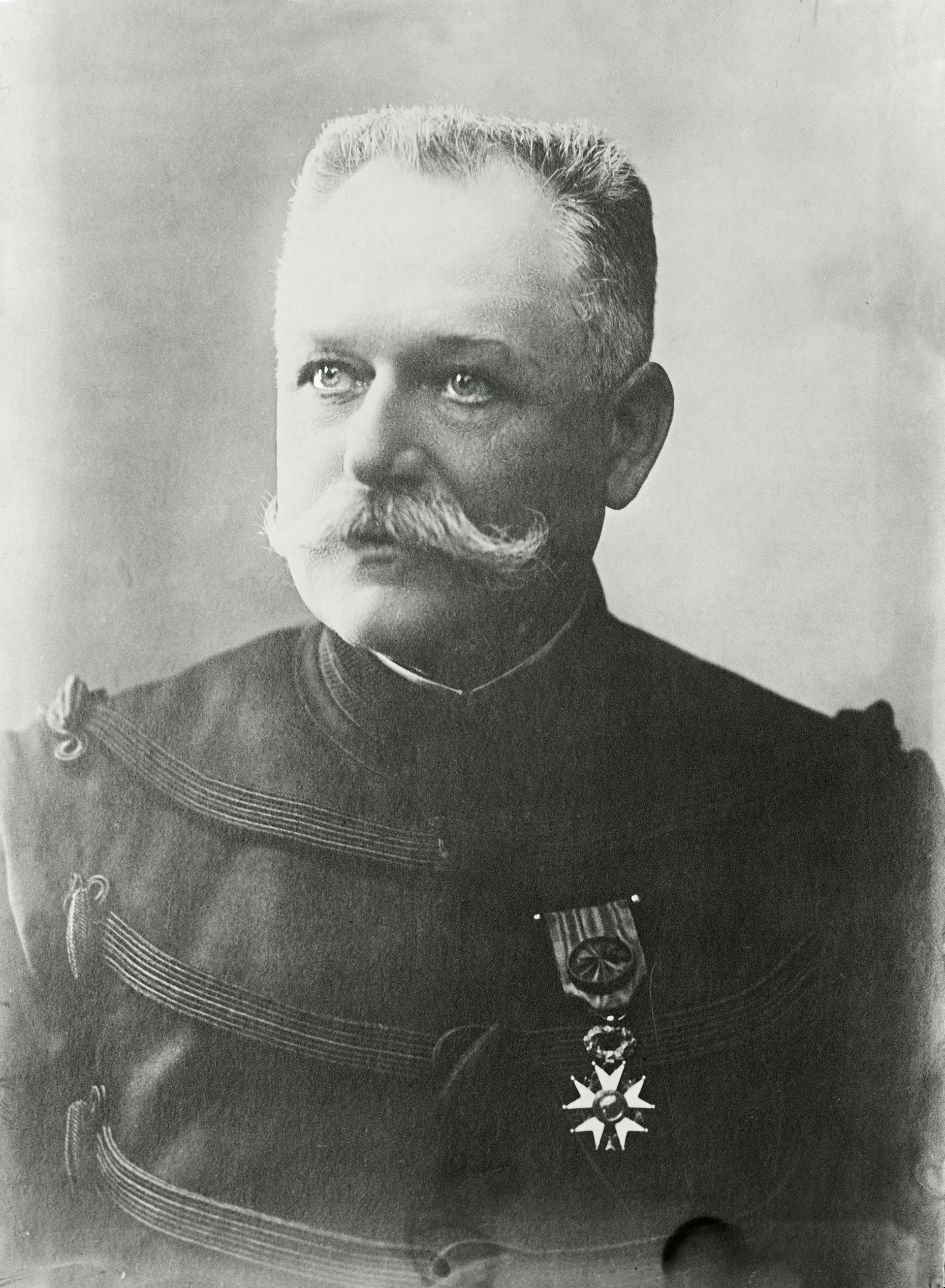 Γεώργιος Τσόντος Βάρδας – Από τον Μακεδονικό Αγώνα στη βασιλική Παλινόρθωση του 1935-8