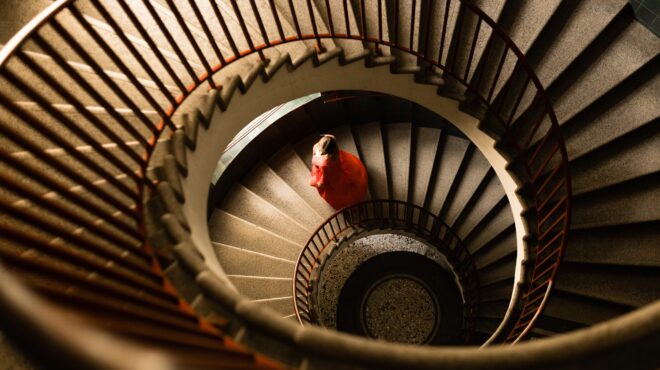 μια-κόλαση-που-έφτιαξαν-άνδρες-562991011