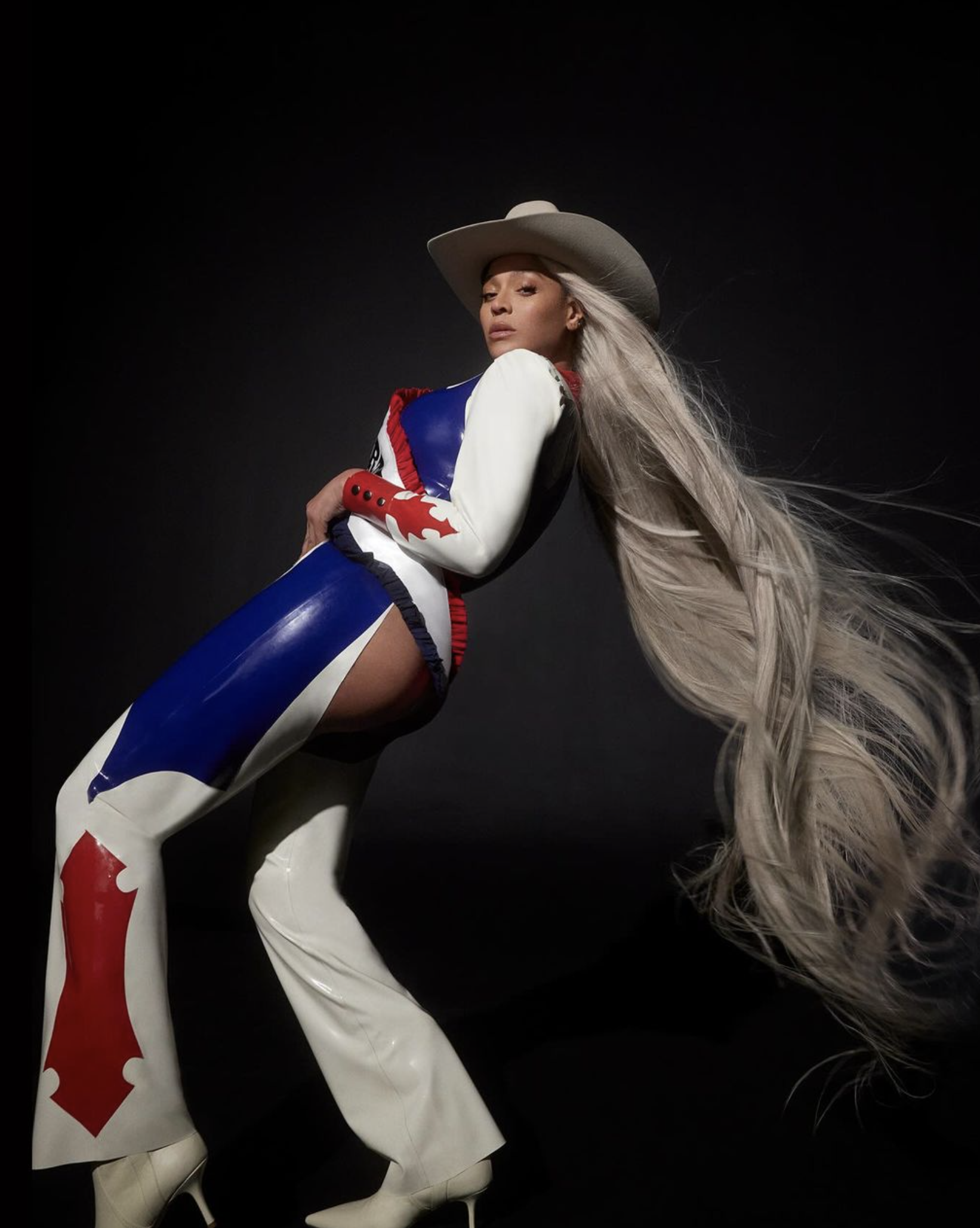 «Cowboy Carter»: H Beyonce σε ένα γουέστερν με σκηνοθεσία μα χωρίς σενάριο-6