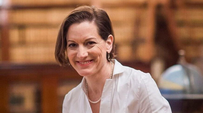 αν-απλμπαουμ-στην-κ-τραμπ-και-οπαδοί-562981072