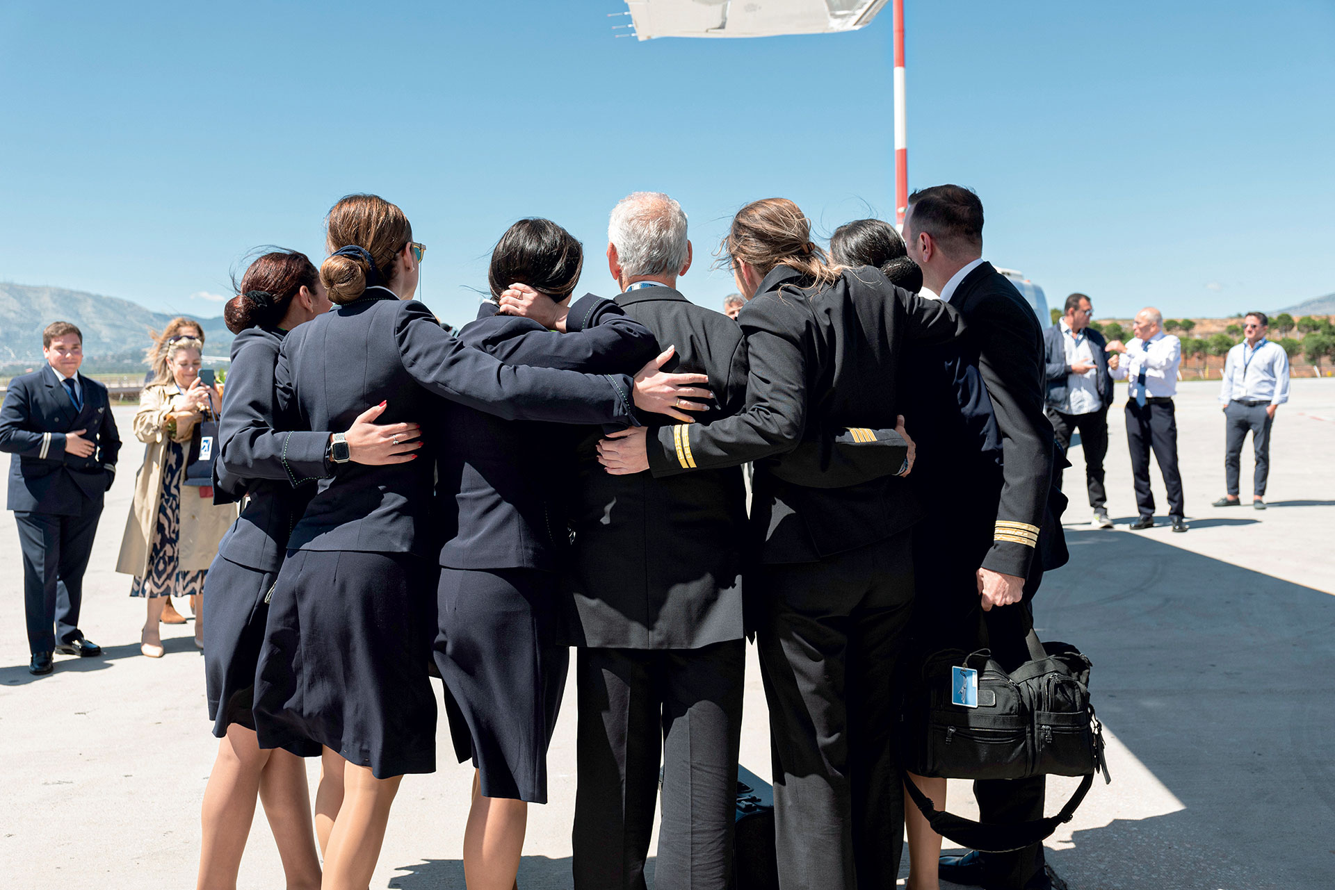 Στην τελευταία πτήση ενός Ελληνα πιλότου, μετά από 35 χρόνια καριέρας-4