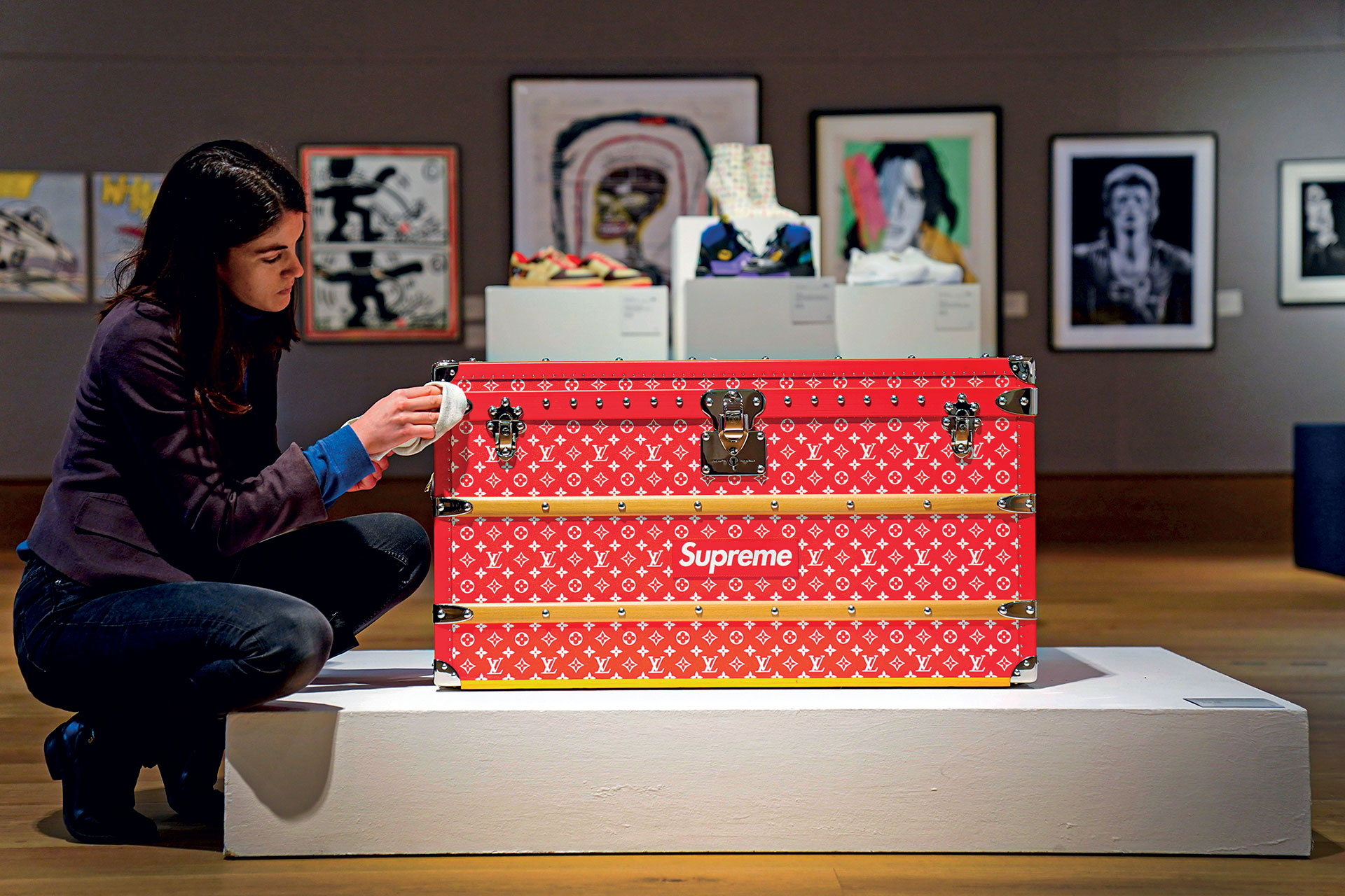 Πώς ένα τραπέζι έβαλε σε μεγάλους μπελάδες την Κιμ Καρντάσιαν-4