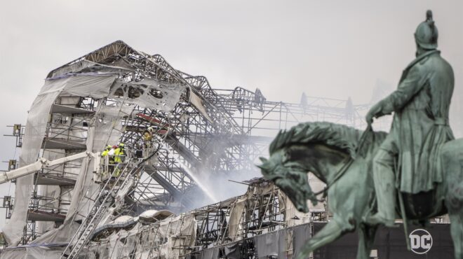 γιατί-καίγονται-ιστορικά-κτίρια-στην-562989703