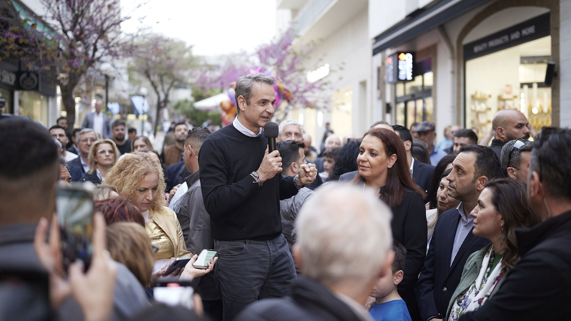 Πού στοχεύουν τα κόμματα ενόψει ευρωεκλογών – Οι αμφίρροπες μάχες-1