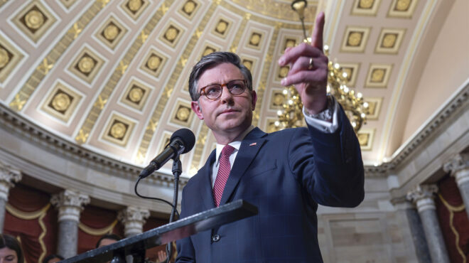 κρίσιμη-ημέρα-για-ουκρανία-και-μάικ-τζ-562988452