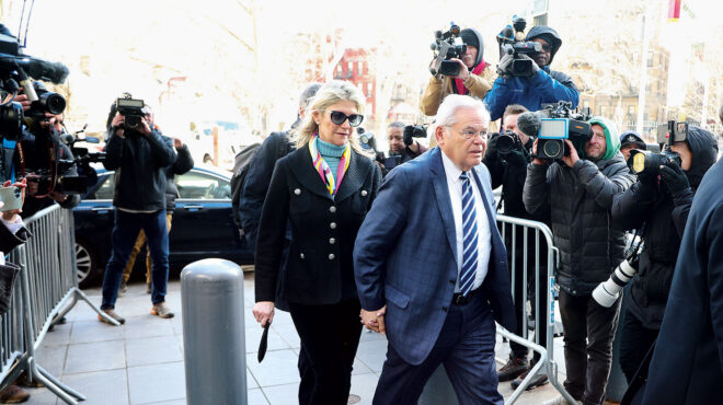 ο-πόλεμος-των-μενέντεζ-562986496