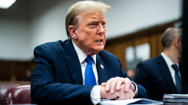 δίκη-τραμπ-ορκίστηκαν-οι-12-ένορκοι-για-562988524