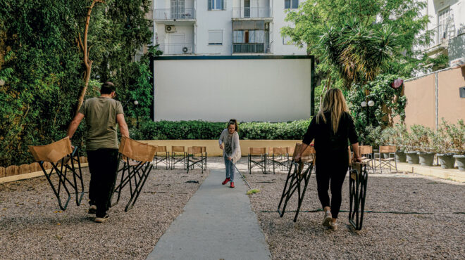 μέσα-στα-θερινά-σινεμά-λίγο-πριν-ανοίξ-563006677