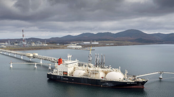 η-ρωσία-ανοίγει-νέους-εμπορικούς-δρόμ-562988587