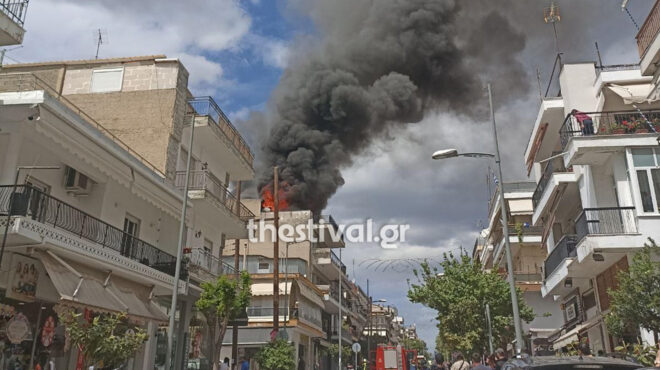 θεσσαλονίκη-μεγάλη-φωτιά-σε-πολυκατο-562988980