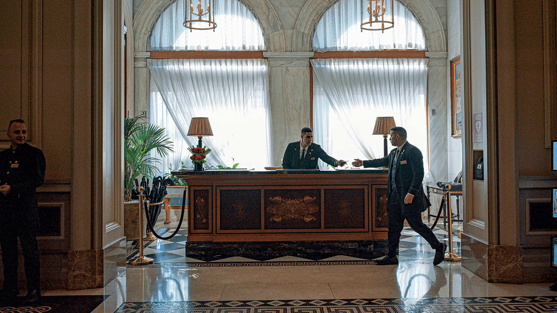 μεγάλη-βρεταννία-η-αθέατη-ζωή-ενός-θ-562976329