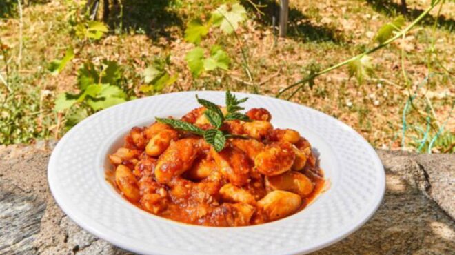 24-μοναστηριακές-συνταγές-για-τη-μεγάλη-563005720