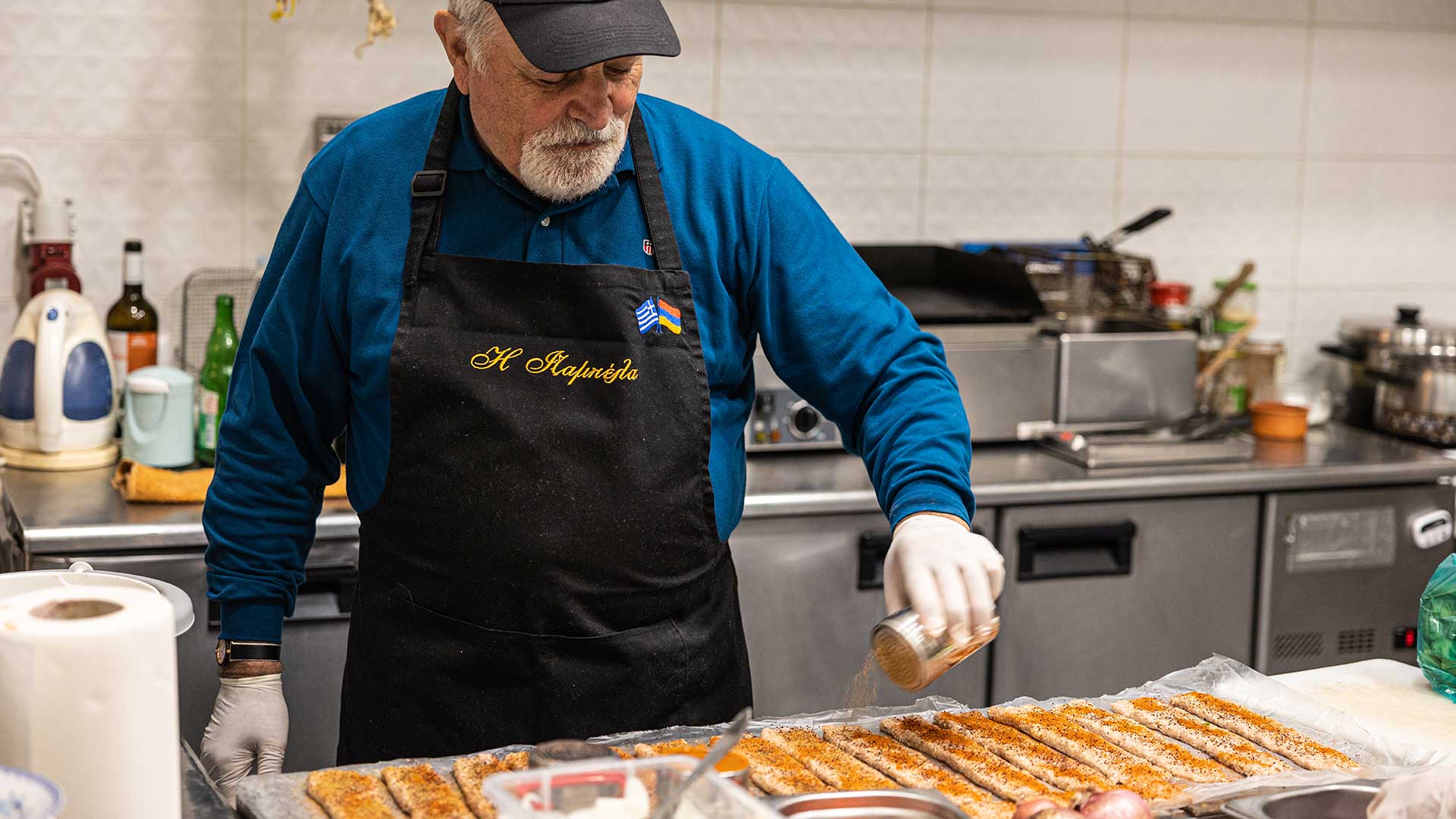 9 μαγαζιά για αυθεντικό κεμπάπ, από τα βάθη της Ανατολής στην Αθήνα-8
