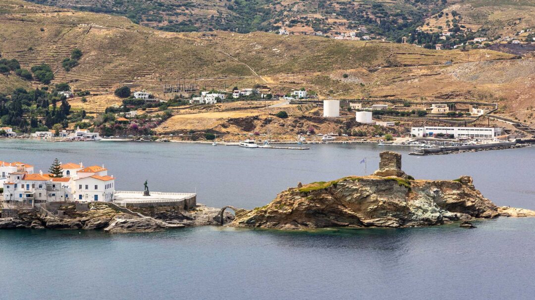 3-ξεχωριστά-νησιά-ιδανικά-για-πάσχα-562972774