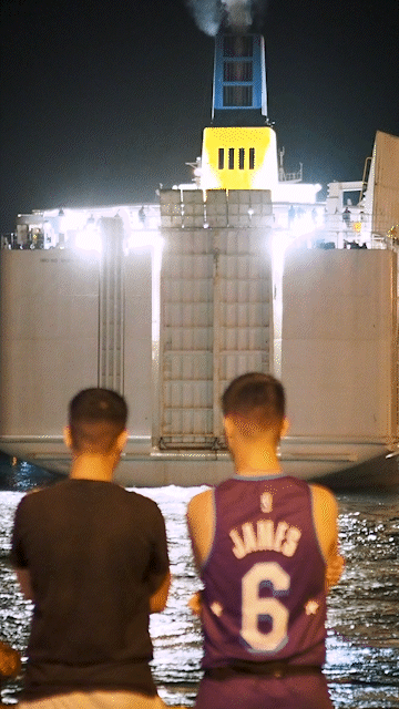 Στο Τομπρούκ, μία είναι η λέξη στα χείλη των μεταναστών: Γαύδος-11