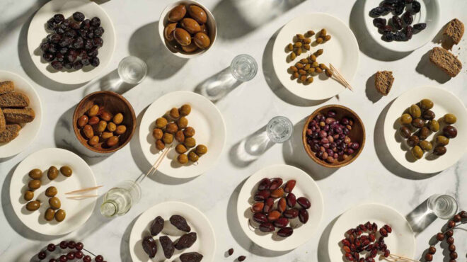 μια-ελλάδα-ελιές-19-επιλογές-από-τις-δοκ-562958386