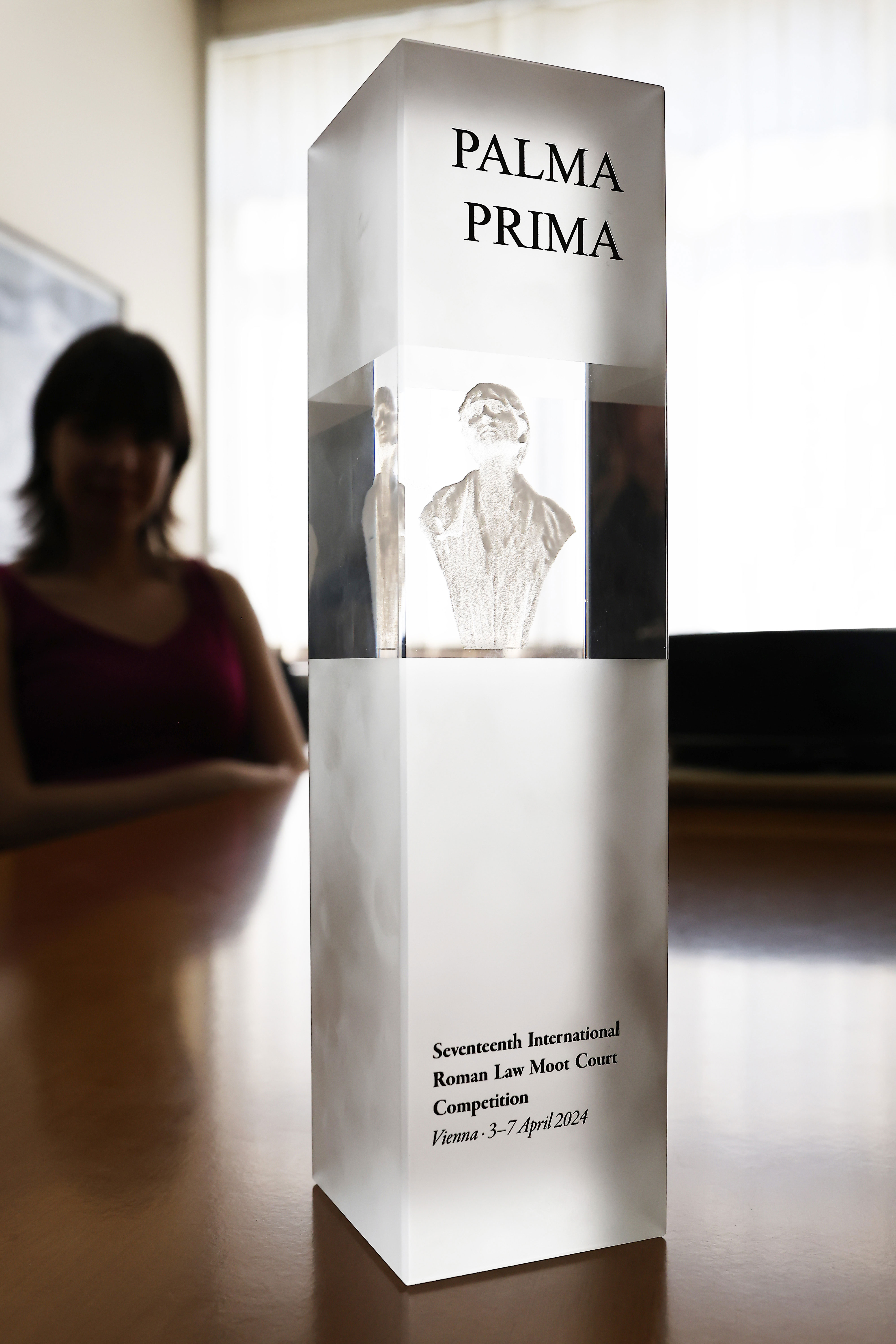 Τα κορίτσια της Νομικής Αθηνών που νίκησαν Κέμπριτζ και Οξφόρδη-1