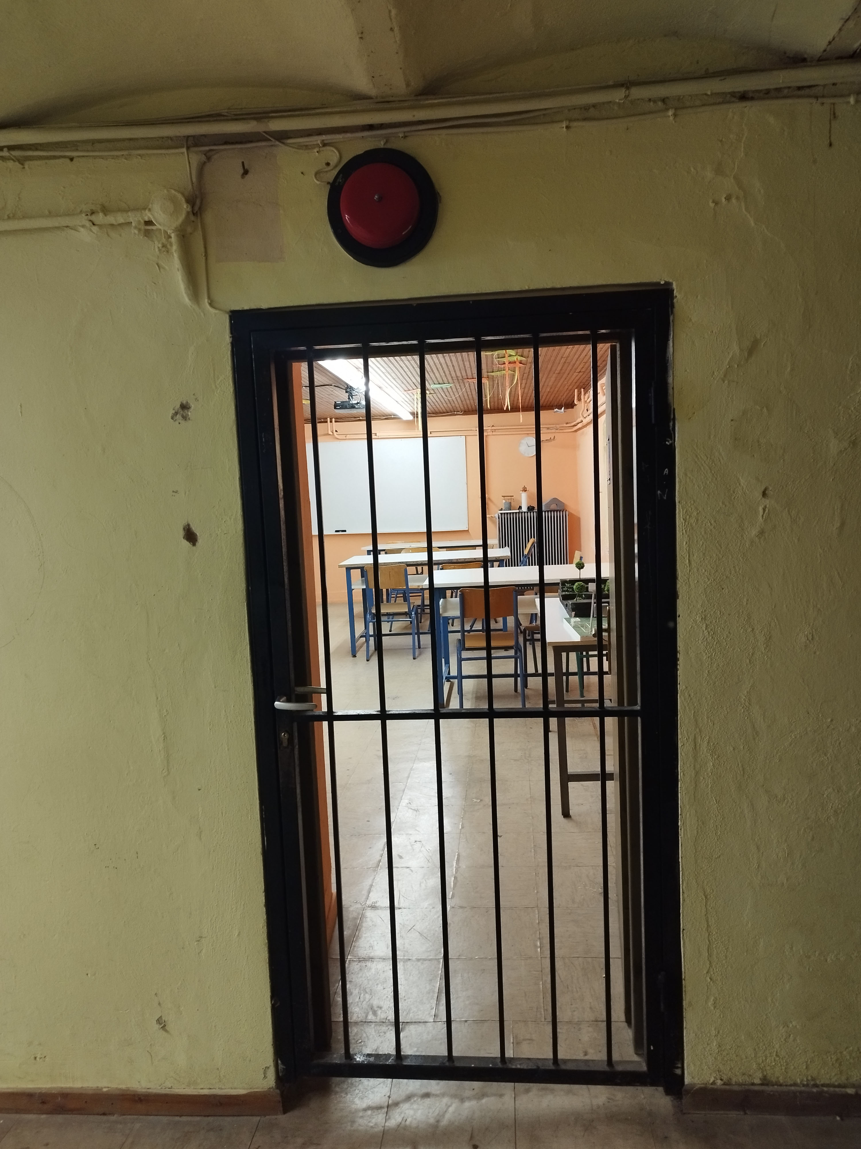 «Αυτή η σχολική τάξη ήταν κελί των ναζί»-8