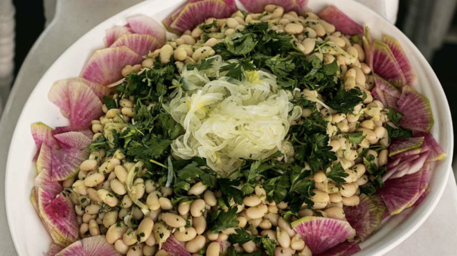 σαλάτα-πιγιάζι-με-μαϊντανόσαλτσα-562976557