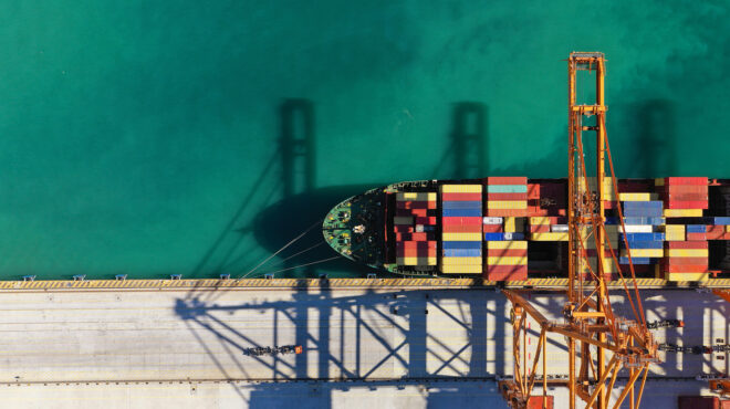 θρίλερ-στον-πειραιά-ερευνα-για-κοντέι-562998295