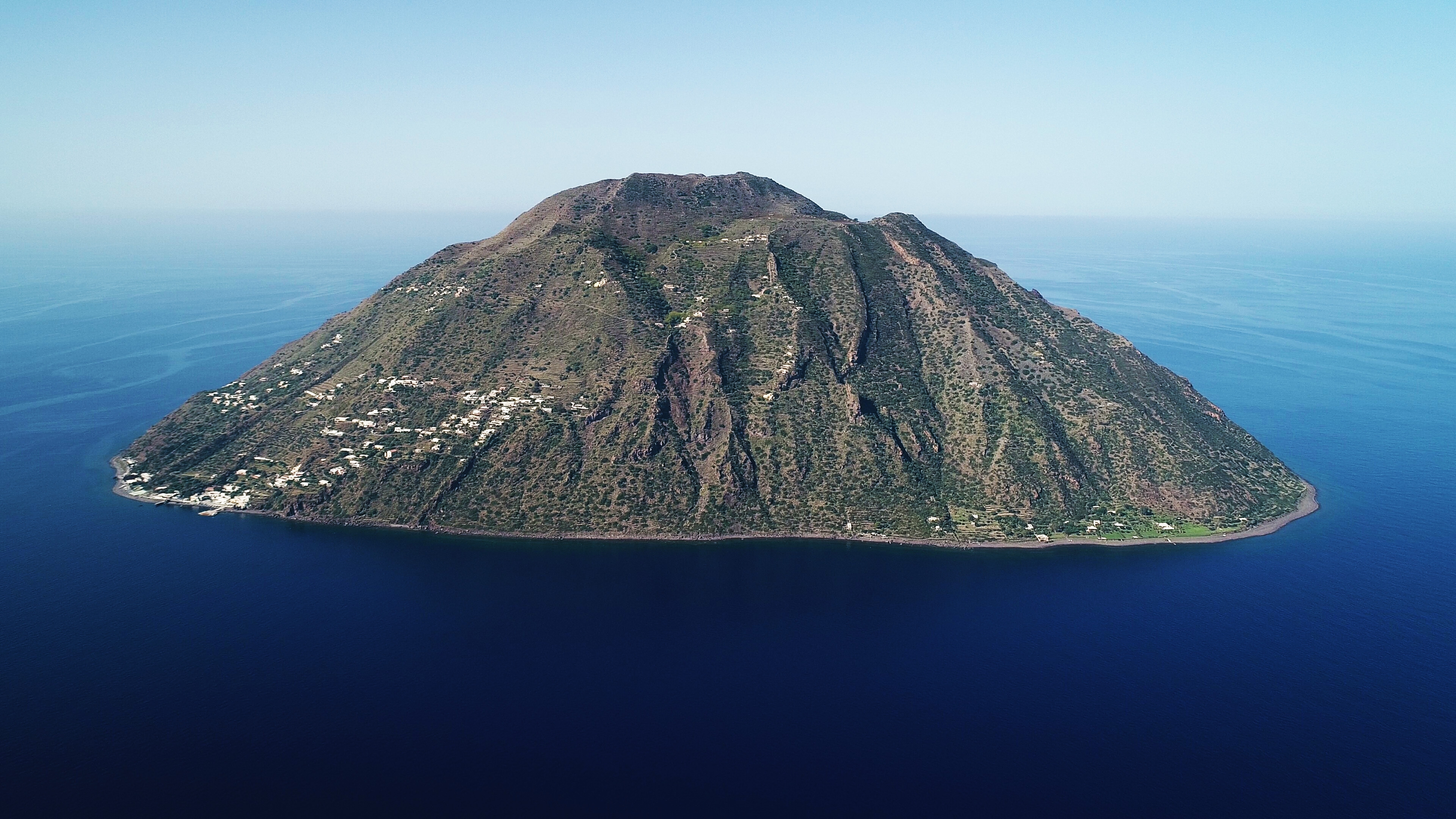 Ιταλία: Give away… κατσίκας από δήμαρχο νησιού-2