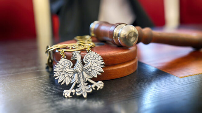 πολωνία-ερευνα-για-πιθανή-σύνδεση-αξι-563006911