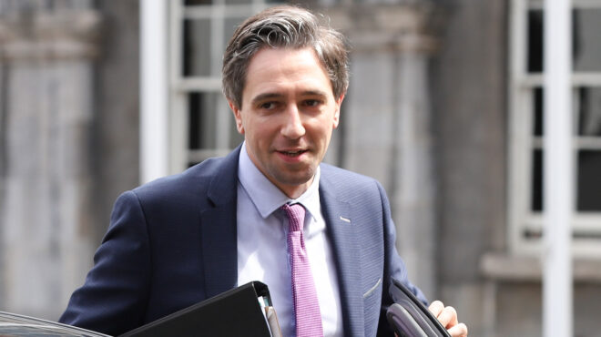 ιρλανδία-νέος-πρωθυπουργός-ο-σάιμον-χ-562973434