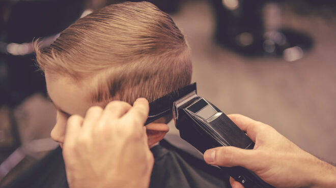 αυτισμός-η-επίσκεψη-στο-κομμωτήριο-δε-562990120