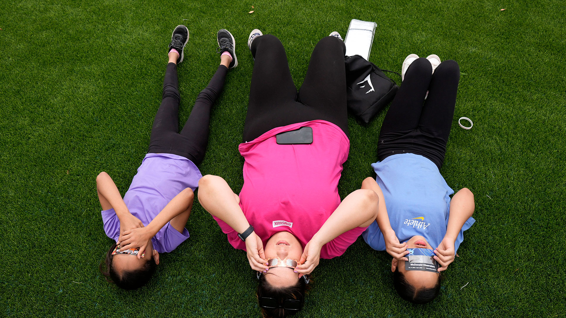 NASA: Δείτε live την έκλειψη Ηλίου-12