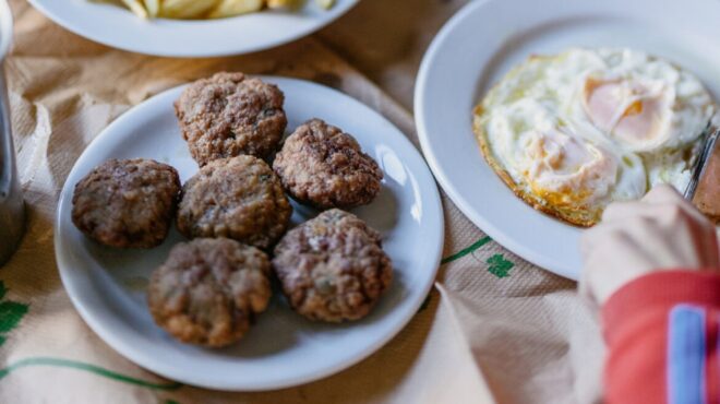 101-μεζεδοπωλεία-σε-αθήνα-και-πειραιά-με-563003728