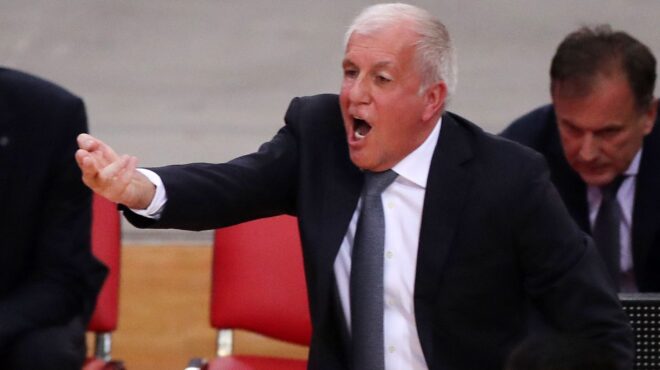 ο-ομπράντοβιτς-υπέγραψε-νέο-συμβόλαι-563003425