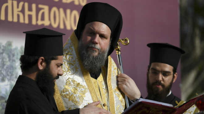πανελλήνιες-2024-το-μήνυμα-του-μητροπολί-563052619