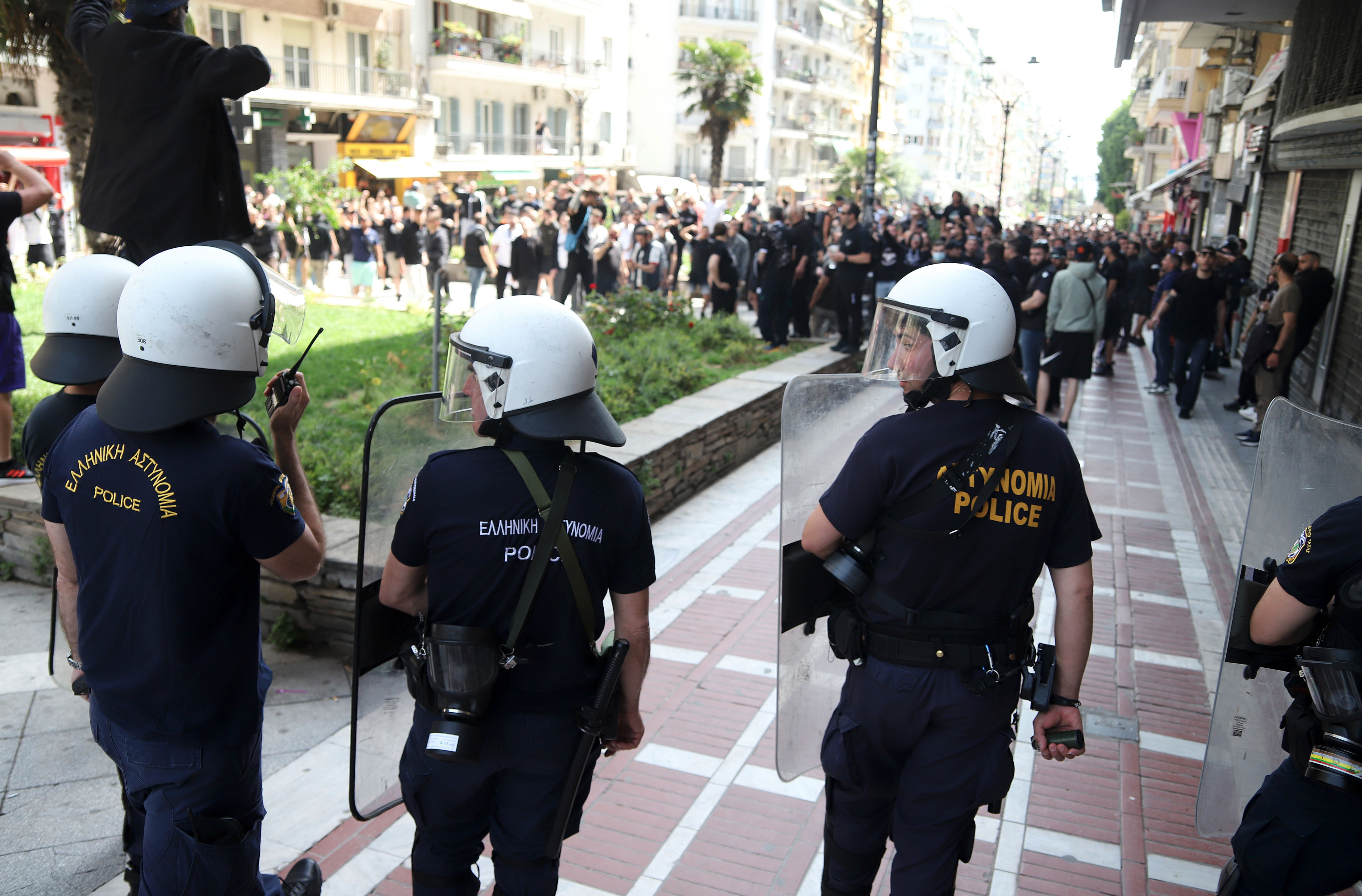 Θεσσαλονίκη: Πορεία φιλάθλων του ΠΑΟΚ – Προσαγωγές από την ΕΛ.ΑΣ.-1