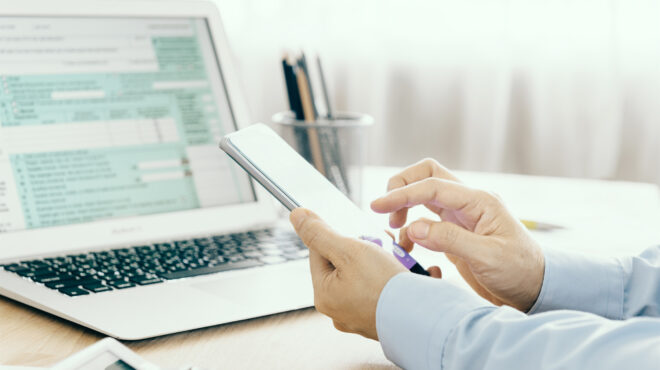 ααδε-παγώνουν-για-ένα-χρόνο-τα-επιτό-563039068