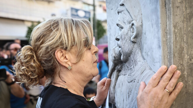 μάγδα-φύσσα-ξαναμαχαιρώνουν-τον-πα-563010022