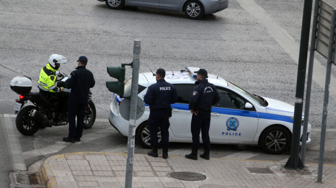 φάρσα-το-τηλεφώνημα-για-βόμβα-κοντά-στ-563015263