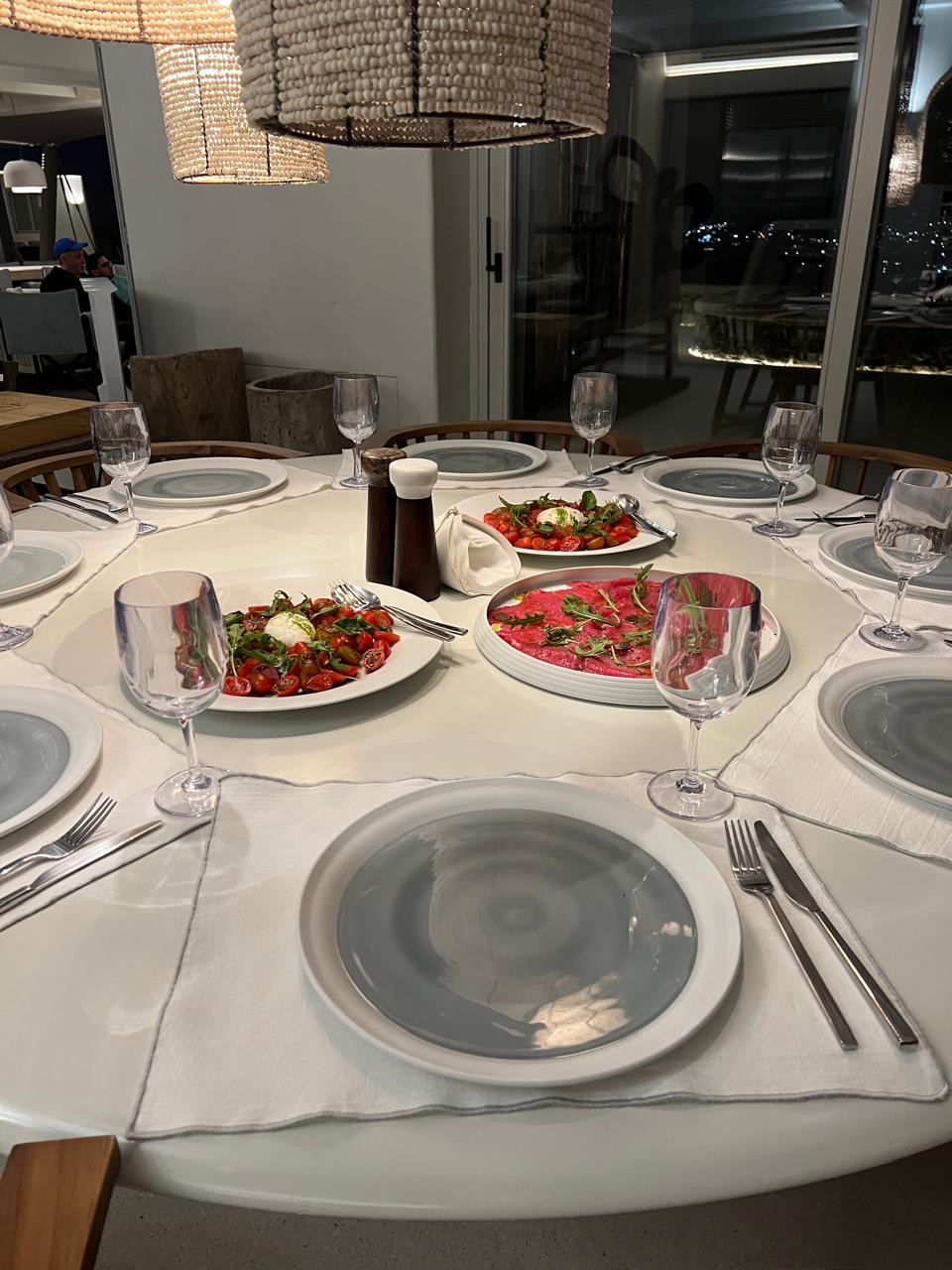 Πέντε σεφ σε ειδικές αποστολές-10