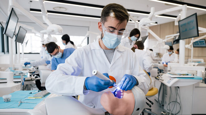 σπουδές-οδοντιατρικής-γιατί-να-επιλέ-563014924