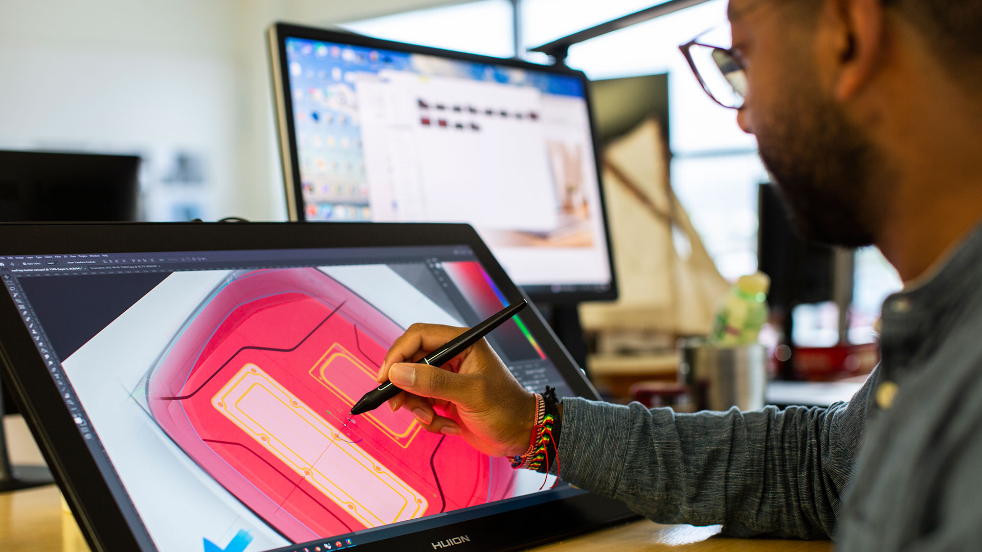 Εβαλαν σε τέσσερις ρόδες ένα σενάριο επιστημονικής φαντασίας-3