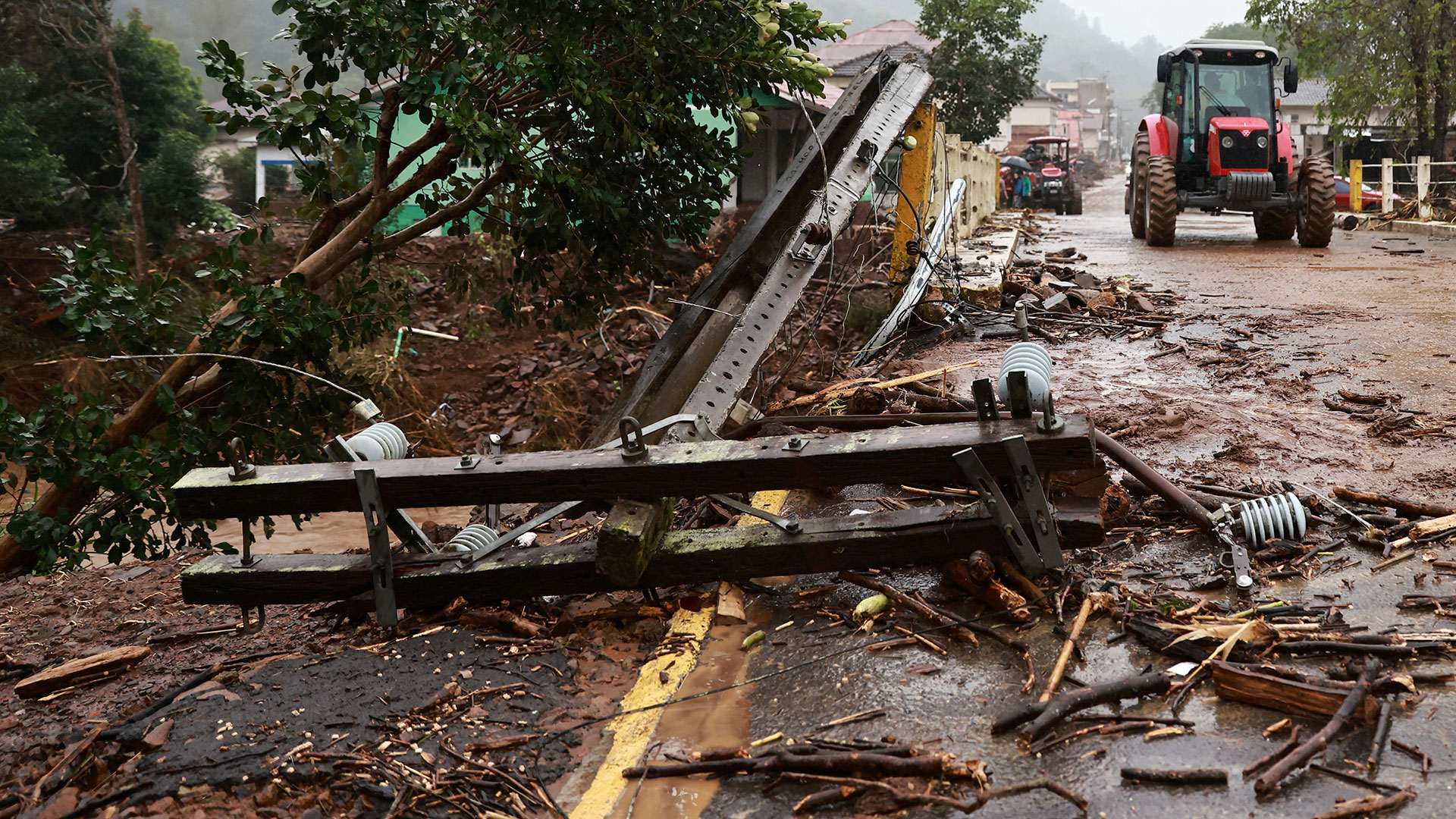 Βραζιλία: Μεγάλες καταστροφές από τις πλημμύρες – Τουλάχιστον 56 νεκροί-5