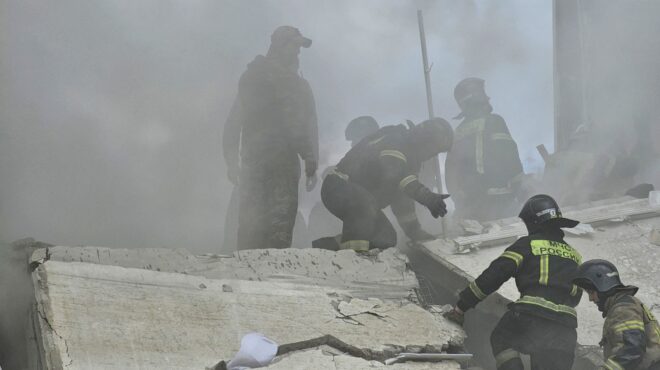 μπέλγκοροντ-κατέρρευσε-πολυώροφο-κτ-563021890