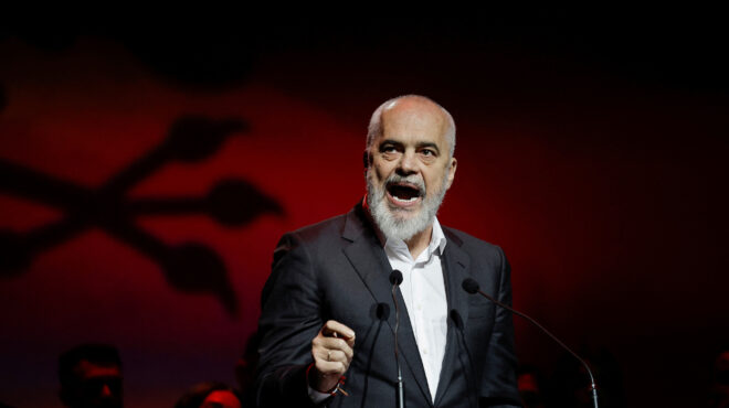 υψηλοί-τόνοι-από-εντι-ράμα-τρομερά-τα-563044777