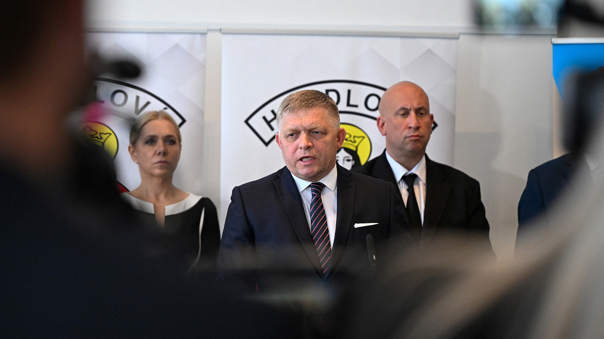 Σλοβακία: Ο Ρόμπερτ Φίτσο «ανέκτησε τις αισθήσεις του»-2